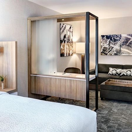 Springhill Suites By Marriott Cleveland Independence Dış mekan fotoğraf